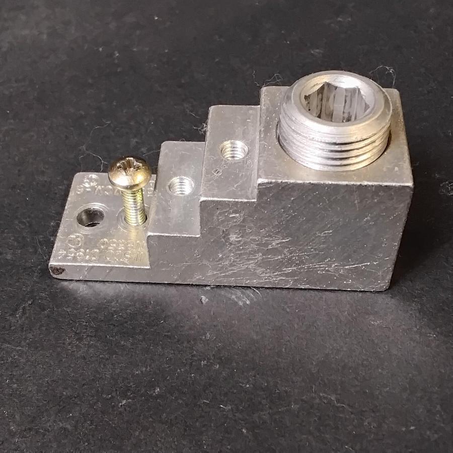Used ILSCO LA-750 ALUMINUM MECHANICAL LUG ($5 OBO)
