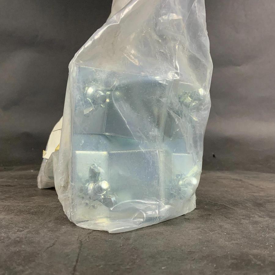 Used AIREY THOMPSON 406717256 U/F HANGER ($20 OBO)