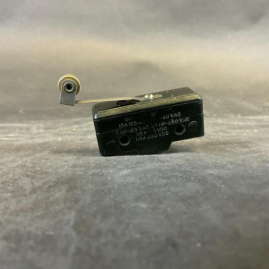 Used HONEYWELL MICROSWITCH BZ-2RL2-A2 LIMIT SWITCH ($10 OBO)