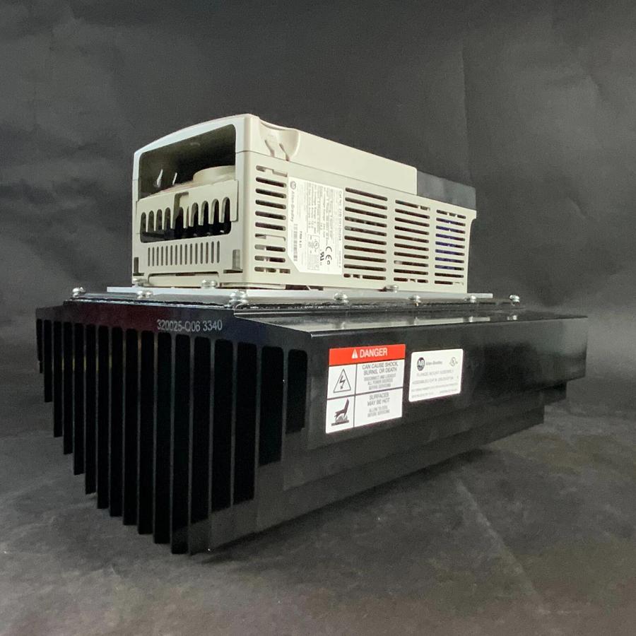 Used ALLEN BRADLEY 22B-D012H204 - POWERFLEX AC DRIVE ($425 OBO)