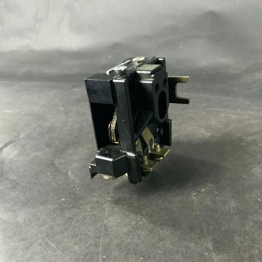 Used ALLEN BRADLEY X-36182 TYPE B OVERLOAD RELAY ($4 OBO)