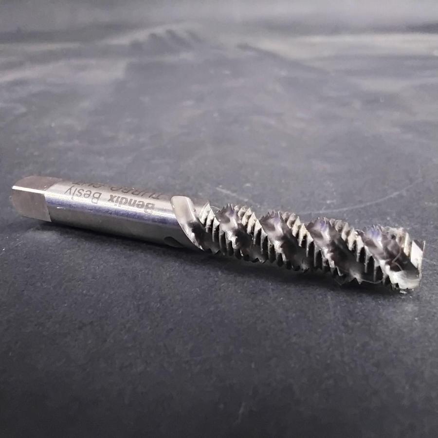 Used BENDIX 5/16 24NF SPIRAL FLUTE TAP - SET OF 4 ($40 OBO)