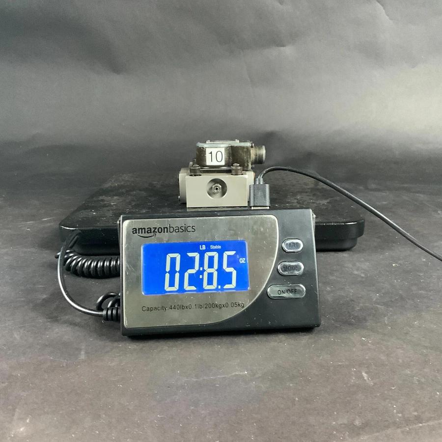 Used MOOG 73-104 HYDRAULIC SERVO VALVE ($700 OBO)