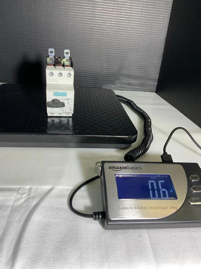 SIEMENS 3RV1021-0CA10 ($45.99 OBO)