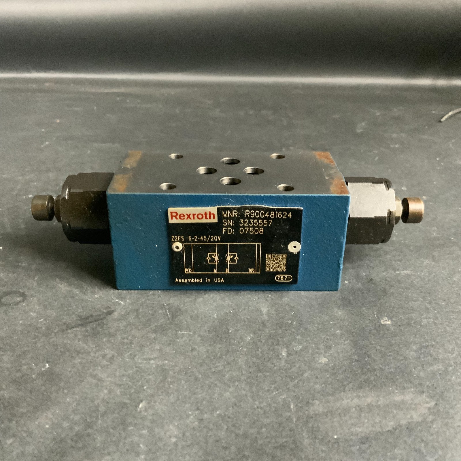 Used REXROTH R900481624 FLOW CONTROL VALVE ($45 OBO)