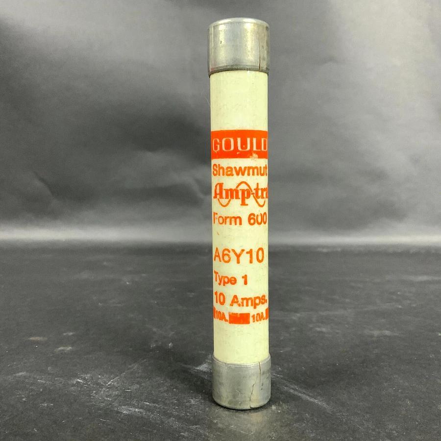 Used FERRAZ SHAWMUT A6Y10 OLD STOCK FUSE ($6 OBO)