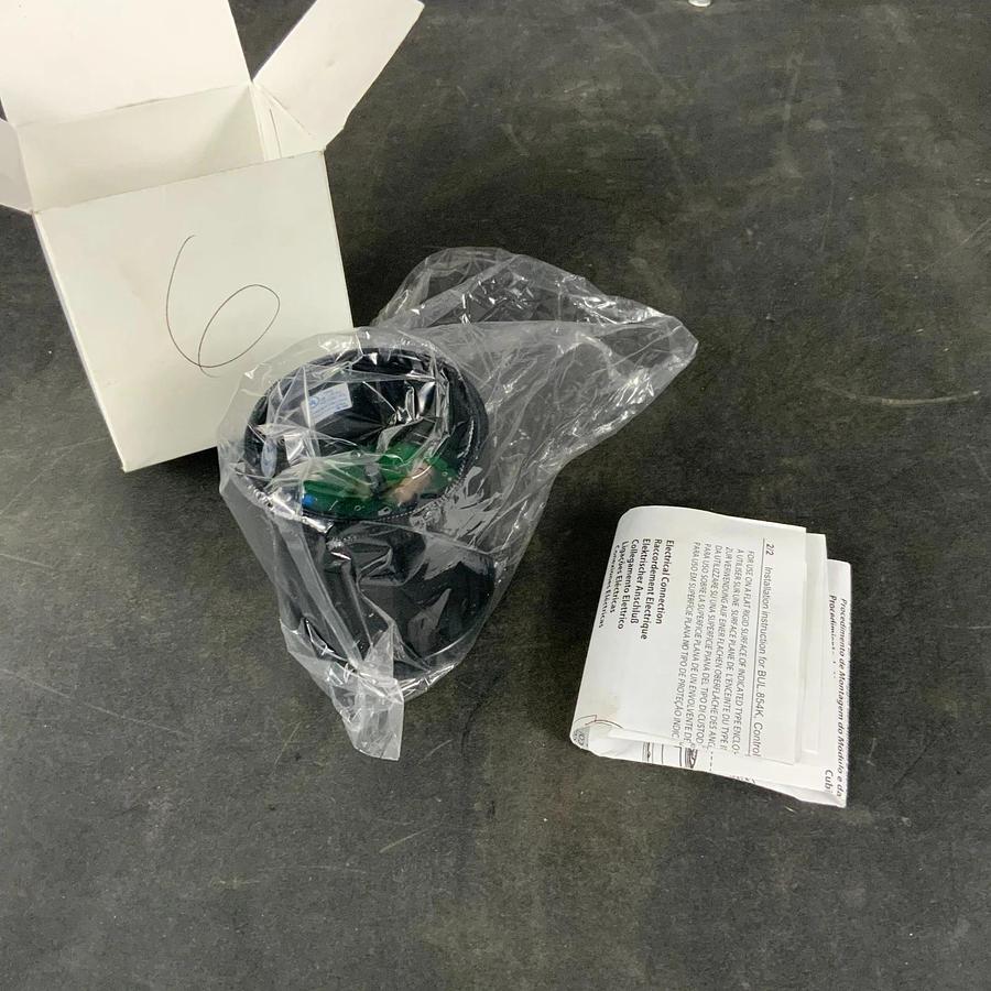 Used ALLEN BRADLEY 854K-B24SA3 SER A STACK LIGHT ($40 OBO)