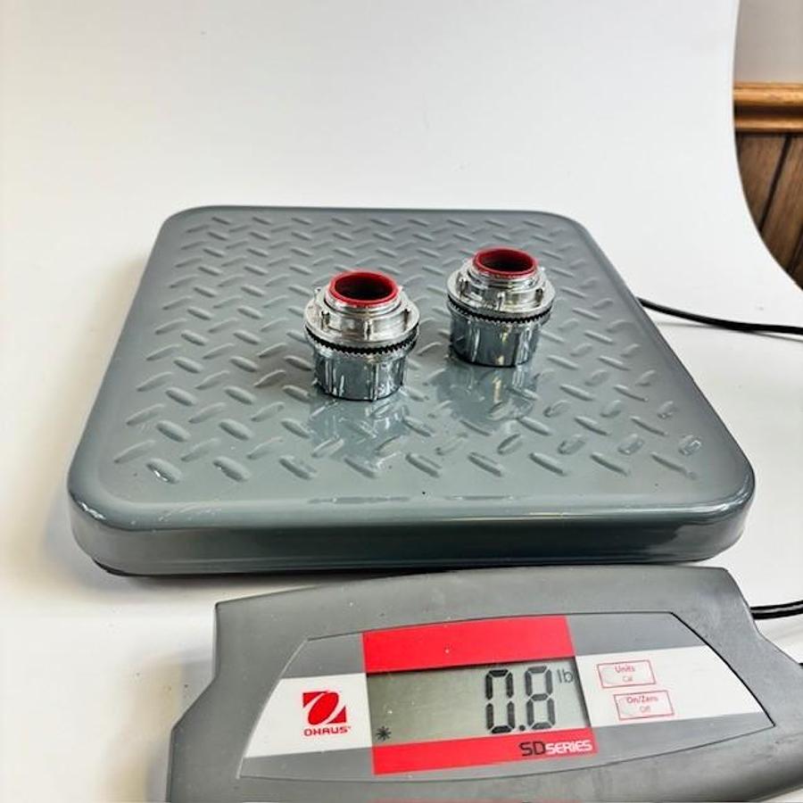 Used EATON ST-3 MYERS HUB SCRU-TITE - SET OF 2