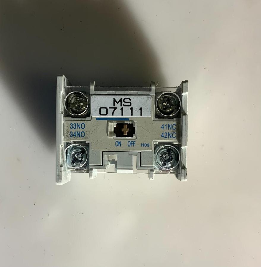 Used MITSUBISHI UQ-AX2 ($4.99/EACH OBO)