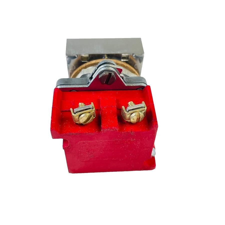 Used CUTLER HAMMER E30BA COMPACT PUSHBUTTON INDICATING LIGHT 120V NEW OPEN BOX