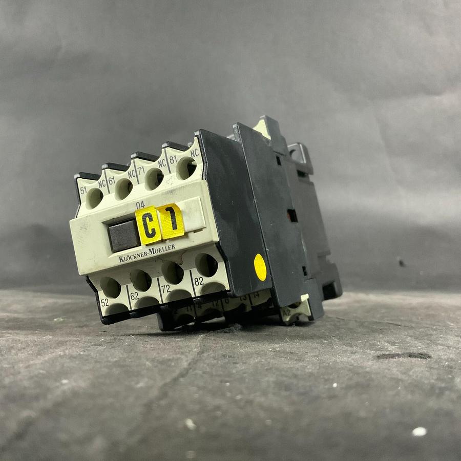 Used KLOCKNER MOELLER DIL00AM-10 W/ 22 DIL CONTACTOR ($45 OBO)