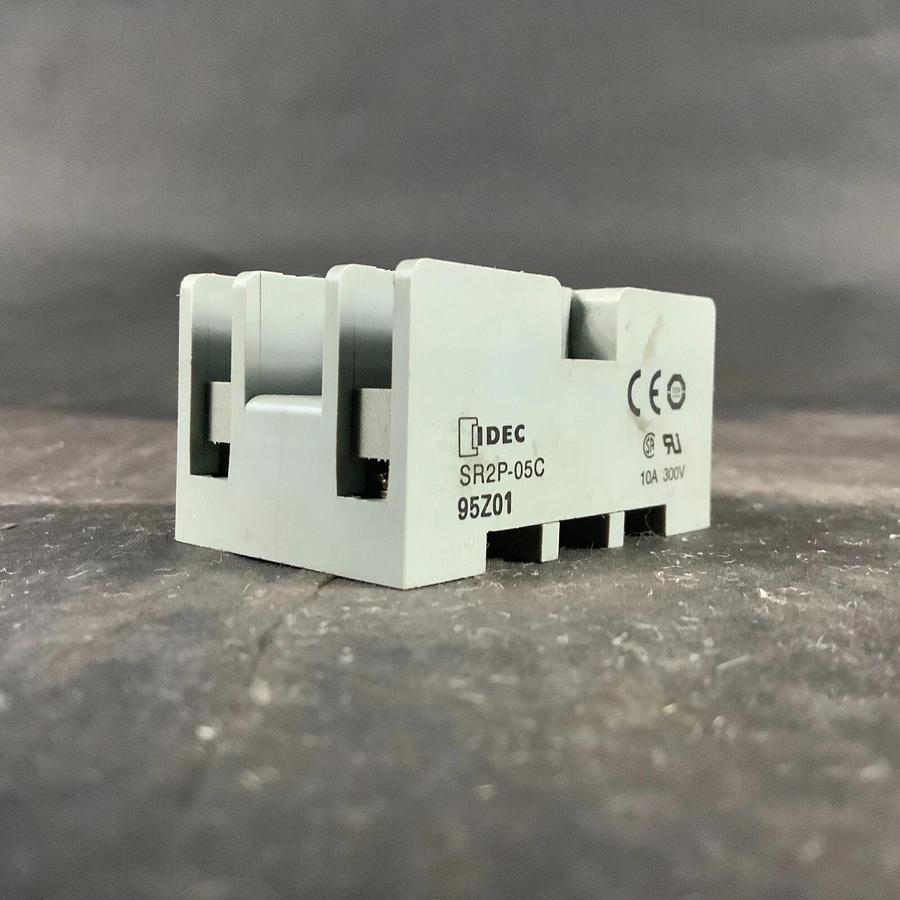 Used IDEC SR2P-05C RELAY SOCKET ($10 OBO)