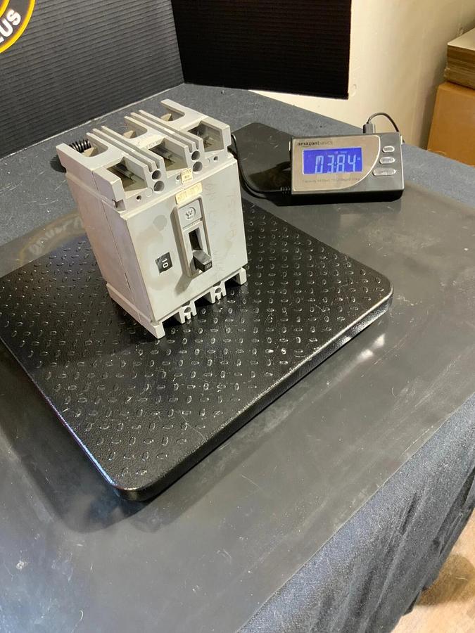 Used WESTINGHOUSE HFB3110 CIRCUIT BREAKER ($20 OBO)