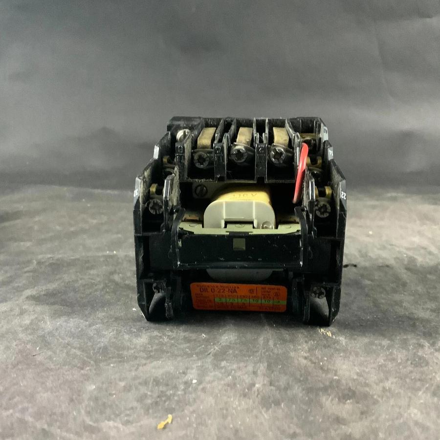 Used KLOCKNER MOELLER DIL0-22-NA CONTACTOR ($50 OBO)