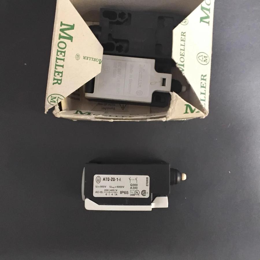 Used MOELLER AT0-20-1-I POSITION LIMIT SWITCH- 3 IN BOX ($189.99 OBO)