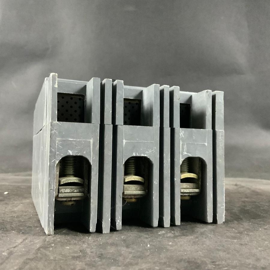 Used WESTINGHOUSE HFA3040 CIRCUIT BREAKER ($45 OBO)