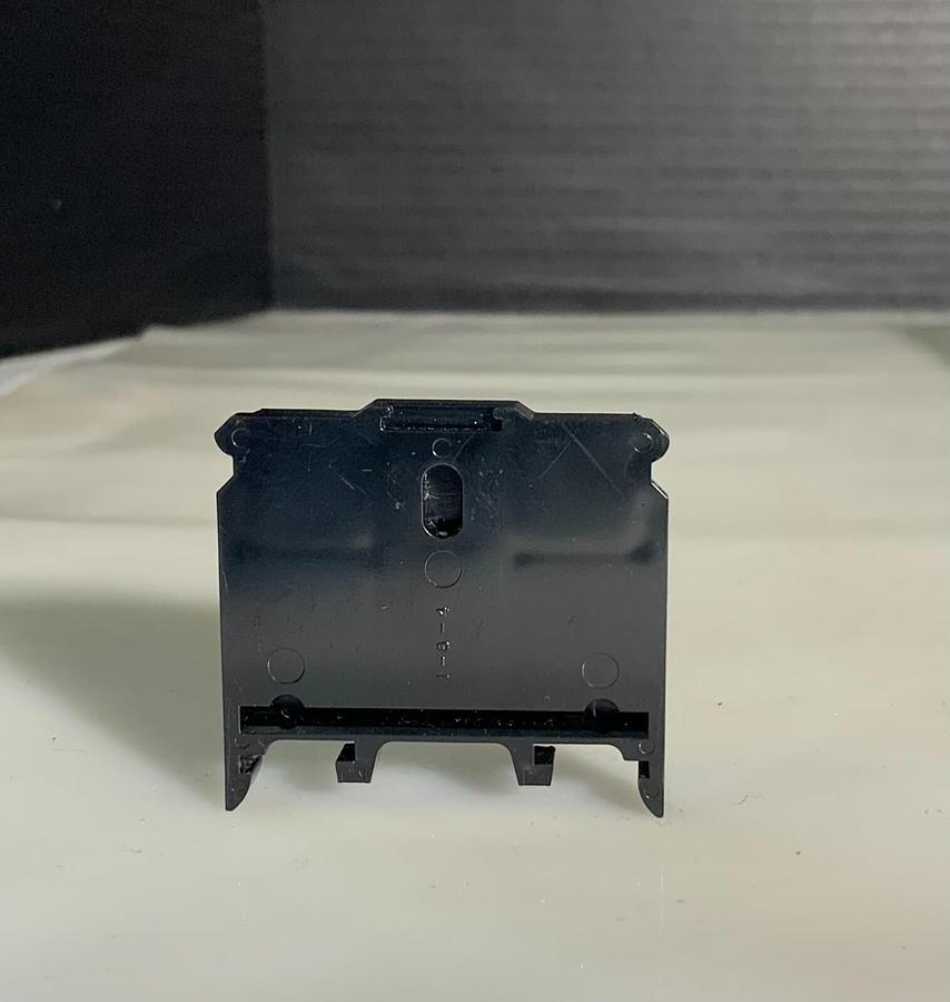 Used IDEC BNE30W ($1.99/EACH OBO)