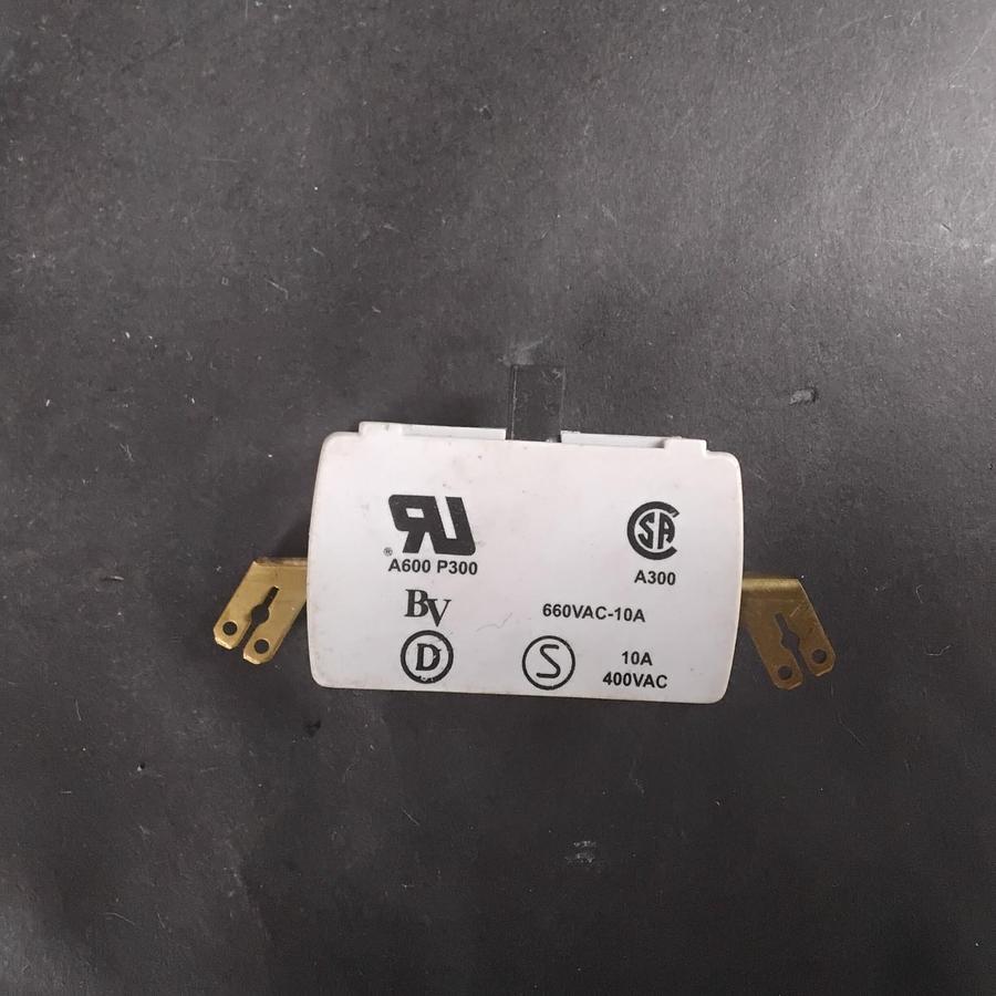 Used BACO 23E01D CONTACT BLOCK ($15 OBO)