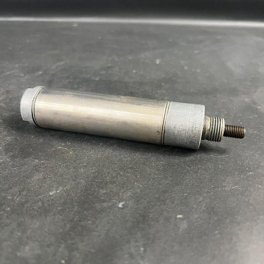 Used BIMBA 382-D PNEUMATIC CYLINDER ($20 OBO)