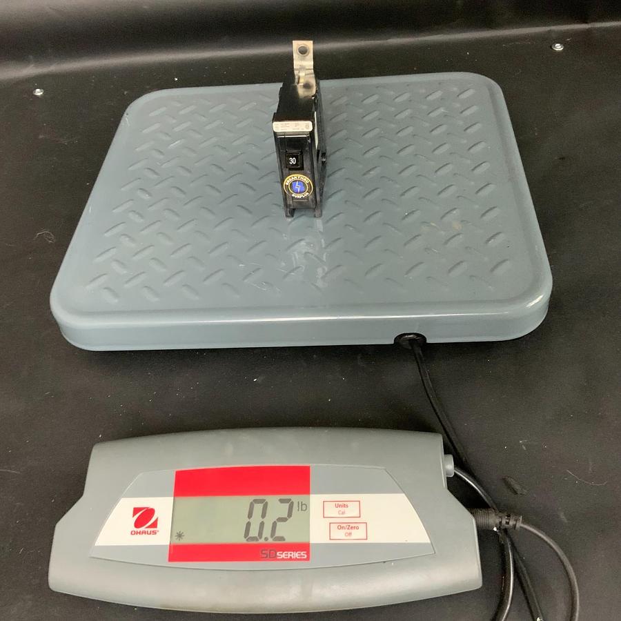 Used CUTLER HAMMER BA130 CIRCUIT BREAKER ($10 OBO)