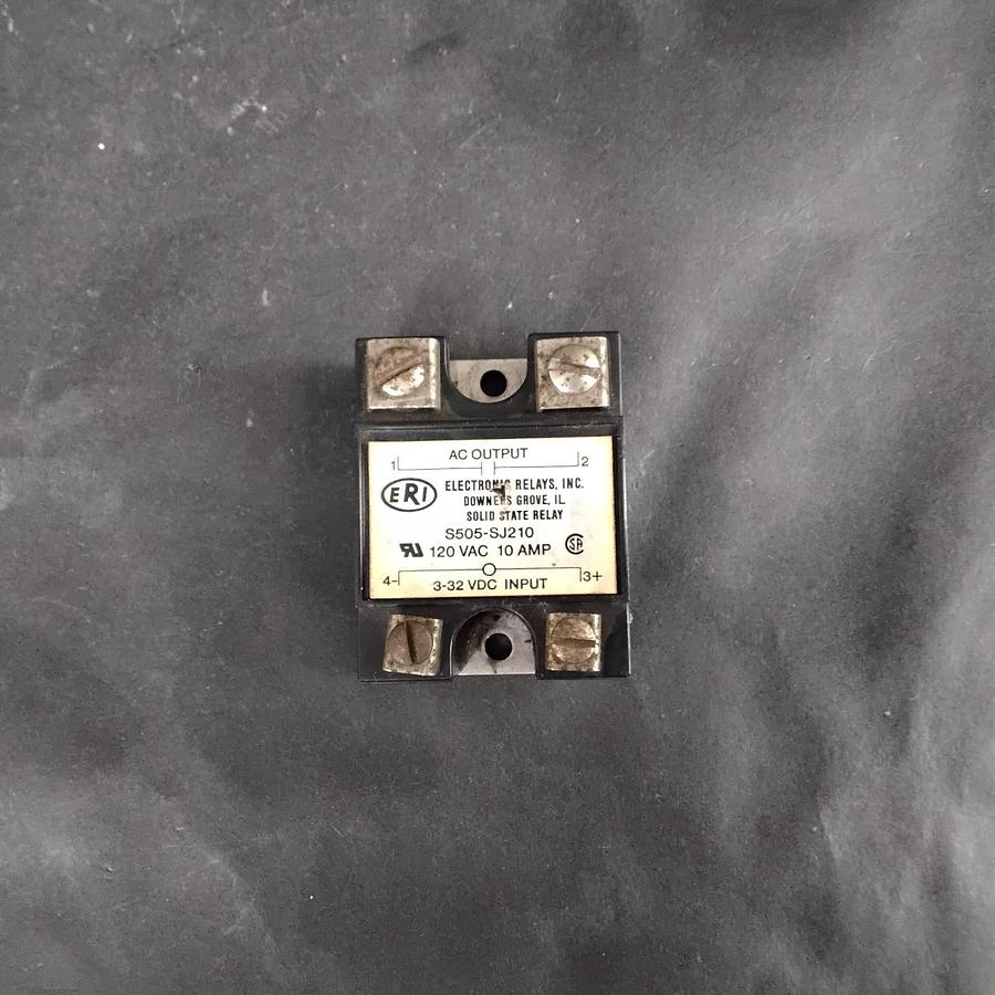 Used ELECTRONIC RELAYS S505-SJ210 SOLID STATE RELAY ($18 OBO)