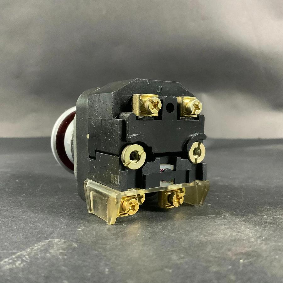 Used ALLEN BRADLEY 800T-FXP16 A1 PUSH BUTTON ($35 OBO)