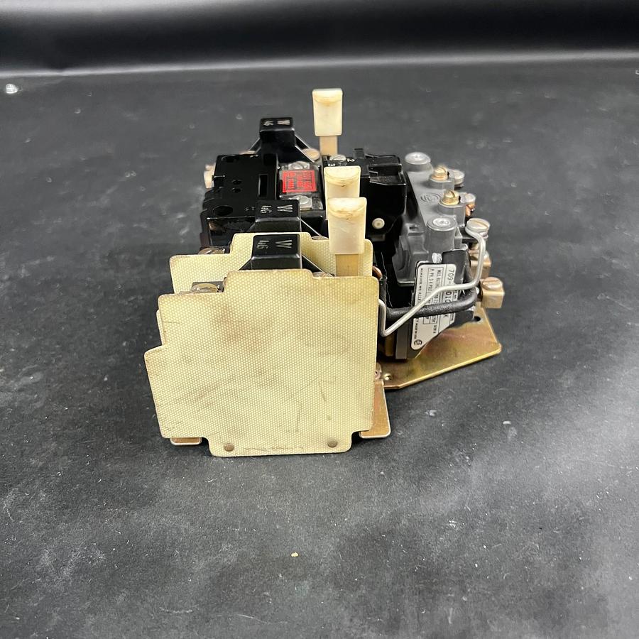 Used ALLEN BRADLEY 709-MOD103 SER K STARTER ($165 OBO)