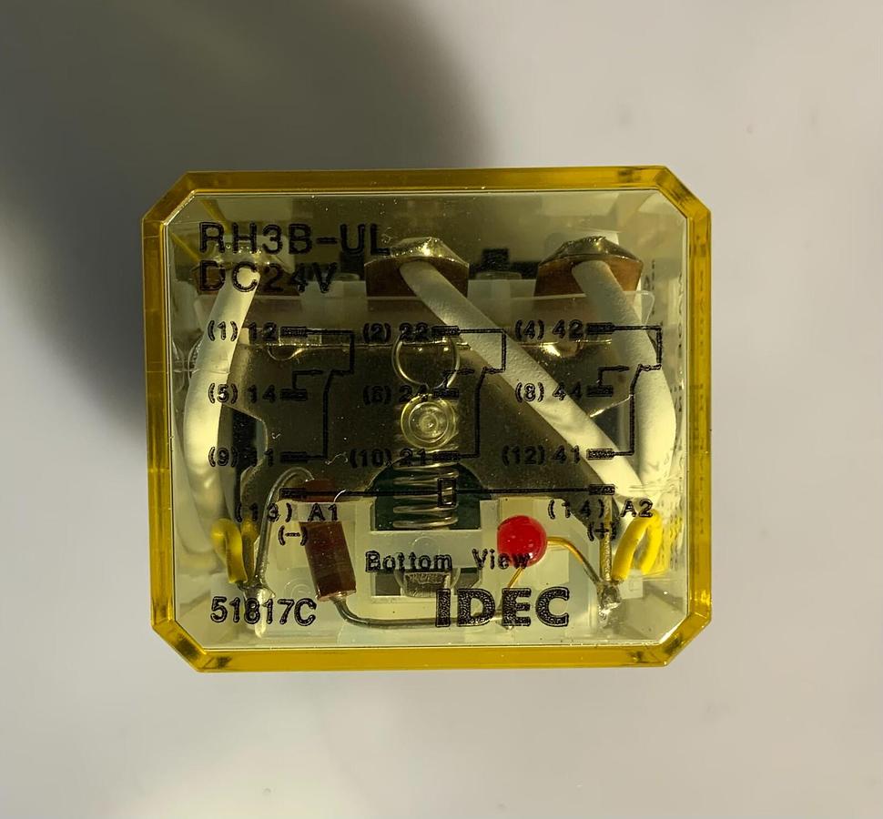 IDEC RU2S-D24 ($4.49/EACH OBO)