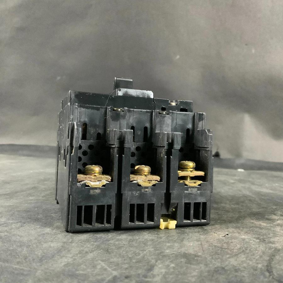 Used FUJI ELECTRIC SA53C BB3BSC-040 CIRCUIT BREAKER ($30 OBO)