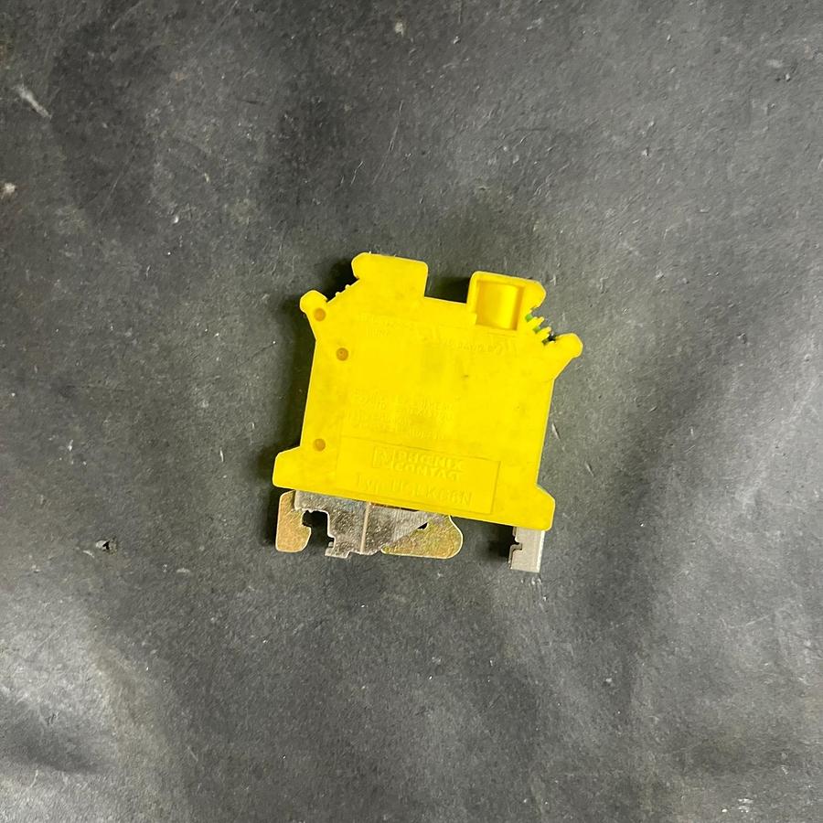 Used PHOENIX CONTACT TYP USLKG6N TERMINAL BLOCK ($3 OBO)