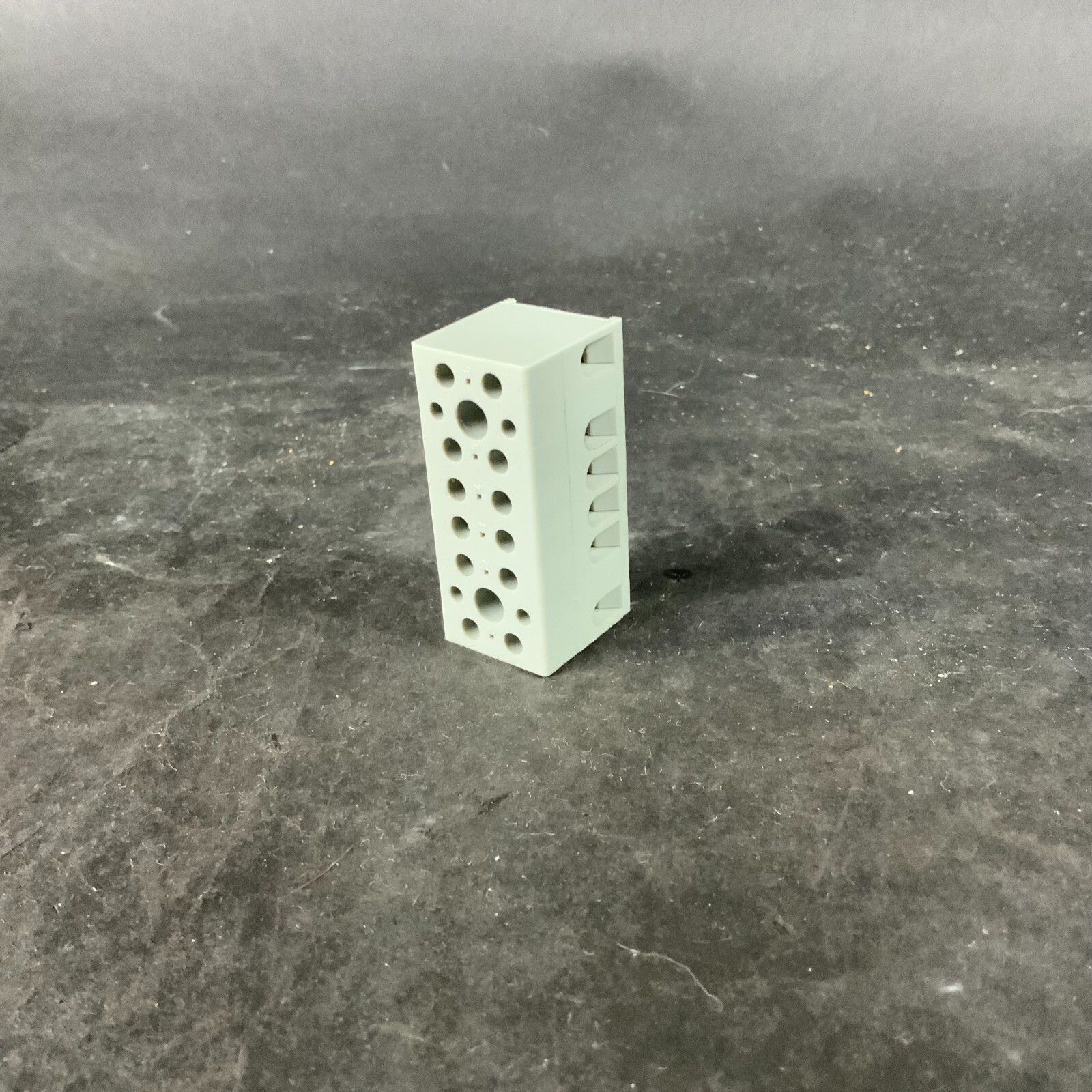 Used PHOENIX CONTACT G5/6 TERMINAL BLOCK ($6 OBO)