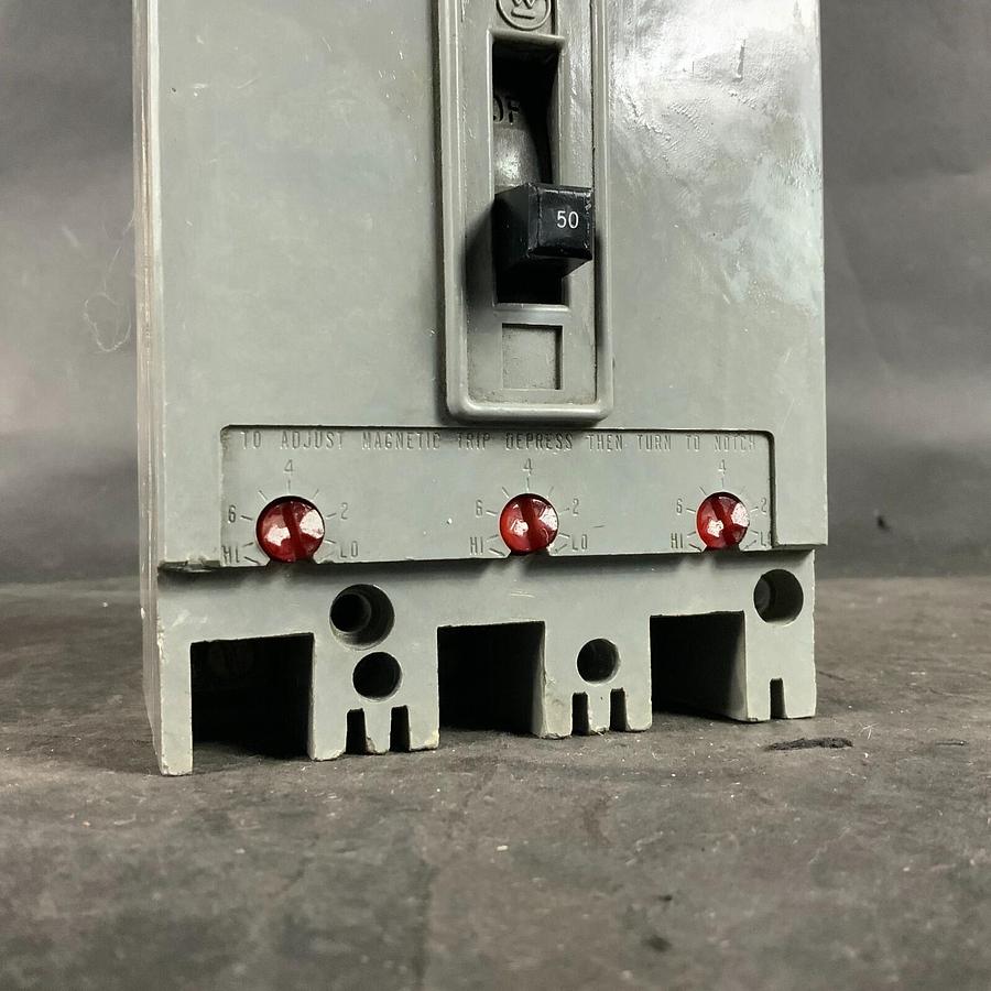 Used WESTINGHOUSE HFA3560M CIRCUIT BREAKER ($60 OBO)