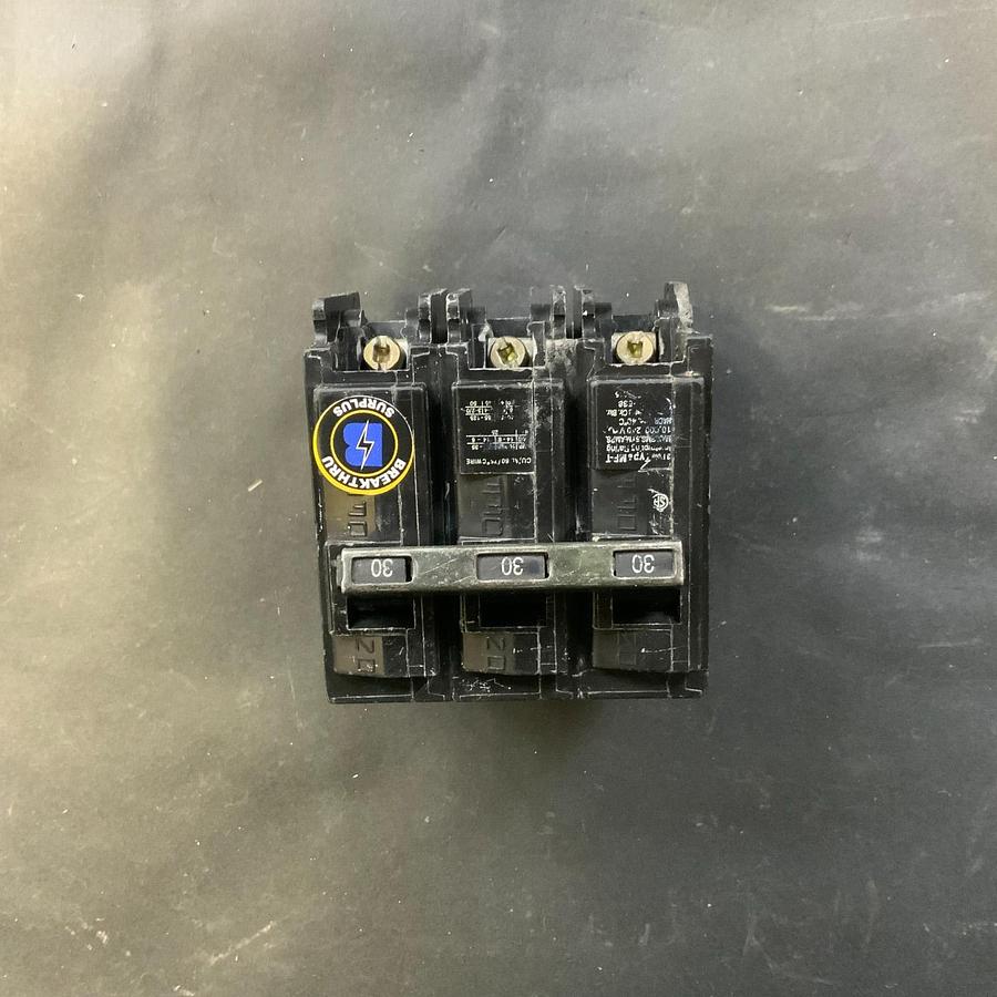 Used MURRAY MP330 CIRCUIT BREAKER ($25 OBO)