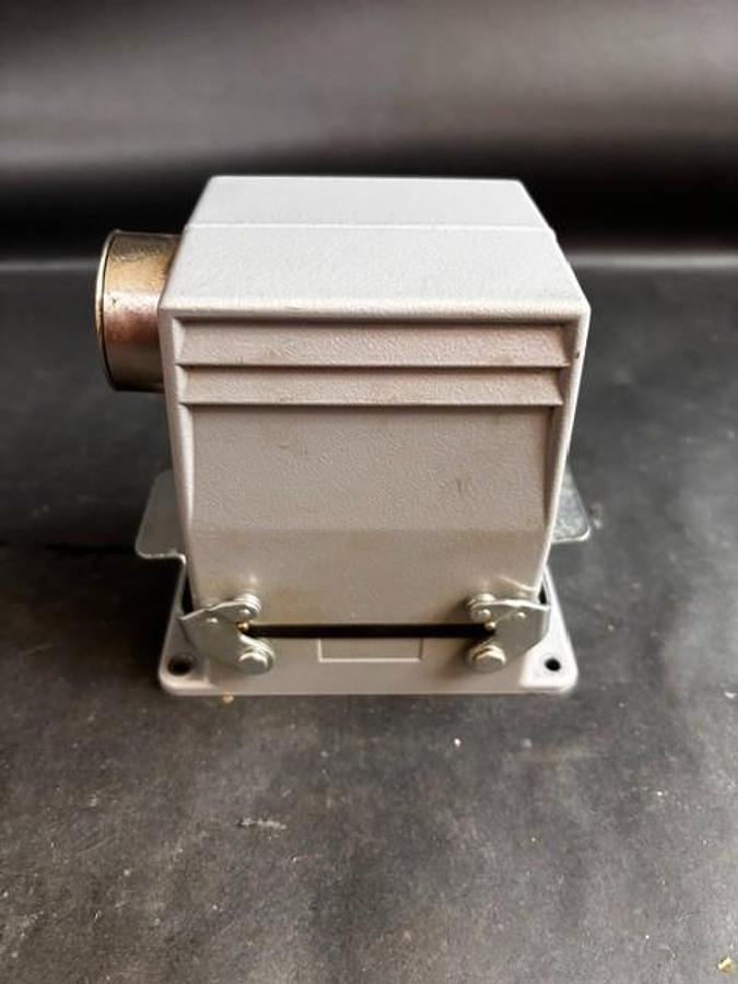 Used SPI ROBOT INTERFACE ENCLOSURE ASSEMBLY