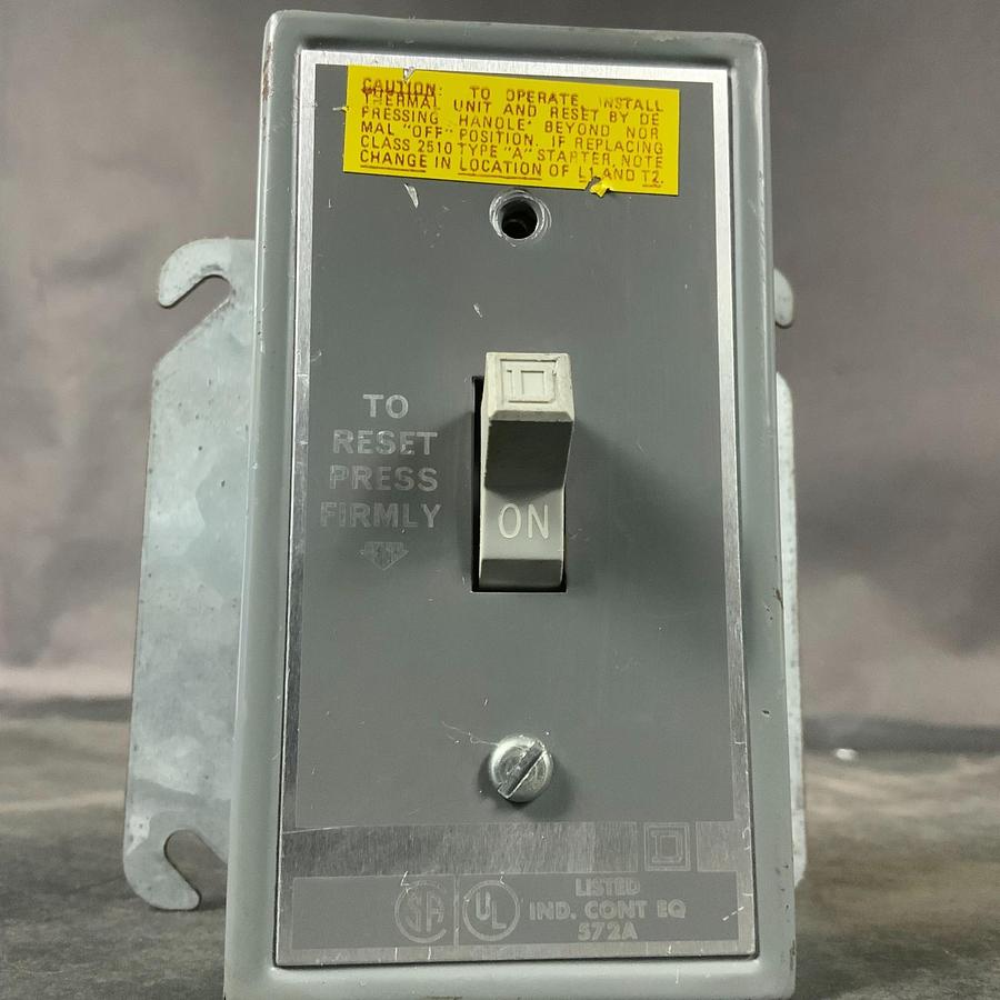 Used SQUARE D 2510 FG-2 MANUAL STARTER ($30 OBO)