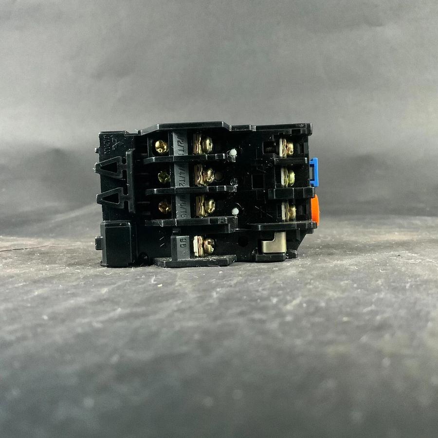 Used MITSUBISHI TH-K12ABKPUL THERMAL OVERLOAD RELAY ($35 OBO)
