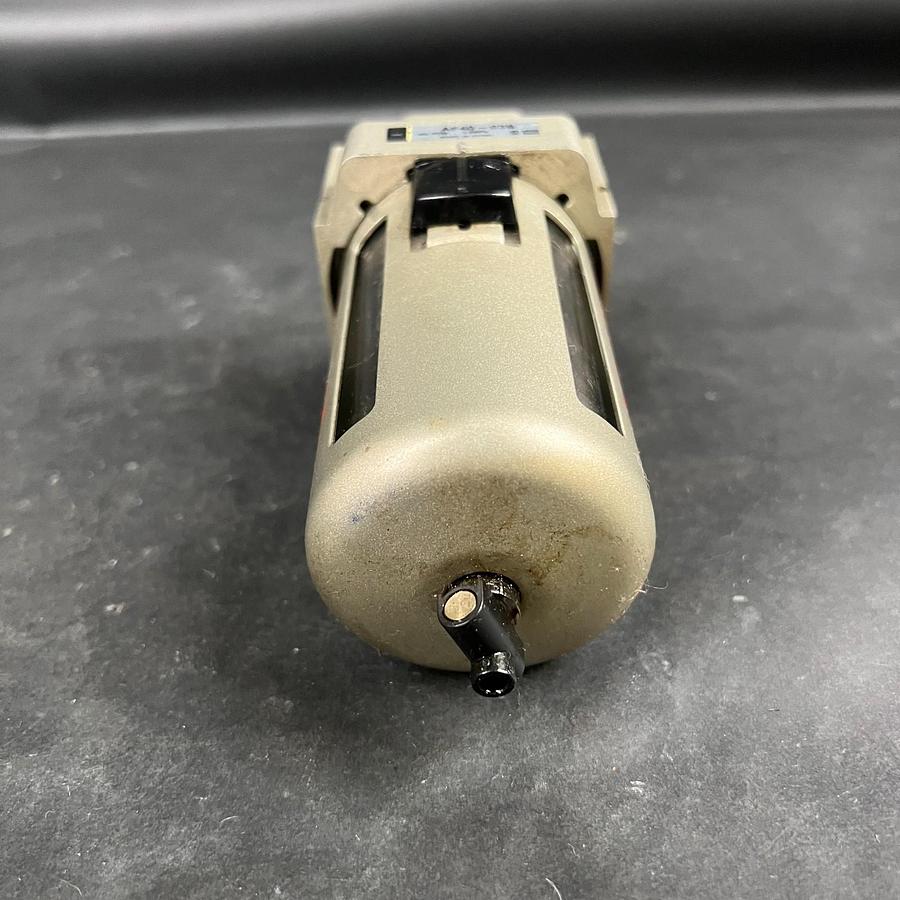 Used SMC AF40-03B PNEUMATIC FILTER ($30 OBO)