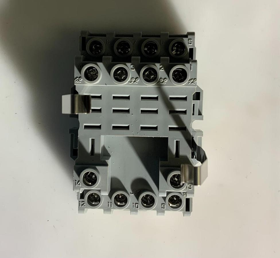 Used IDEC SH4B-05C ($11.99.EACH OBO)