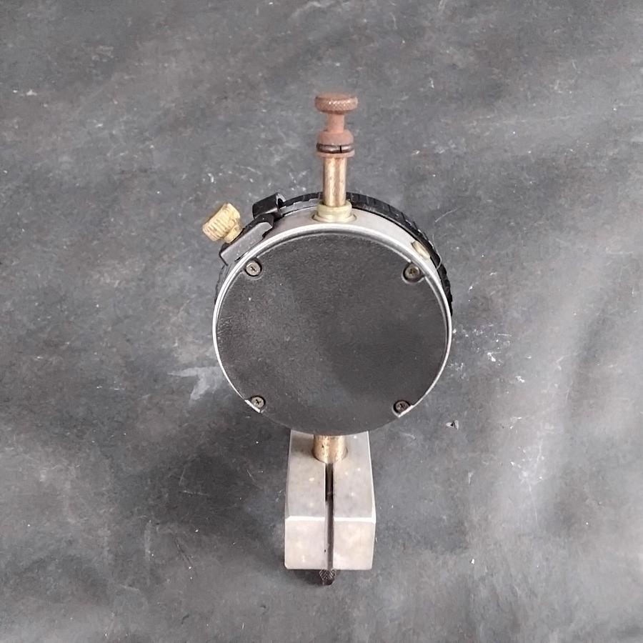 Used MITUTOYO 2052F-10 DIAL INDICATOR ($35 OBO)