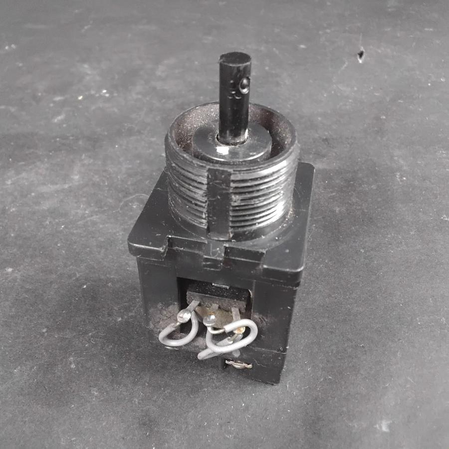 Used CONTROL CONCEPTS 5000 OHMS POTENTIOMETER ($13 OBO)