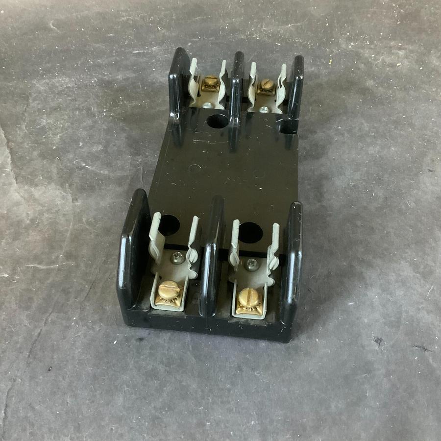 Used BUSSMANN H60030-2P FUSE HOLDER ($10 OBO)