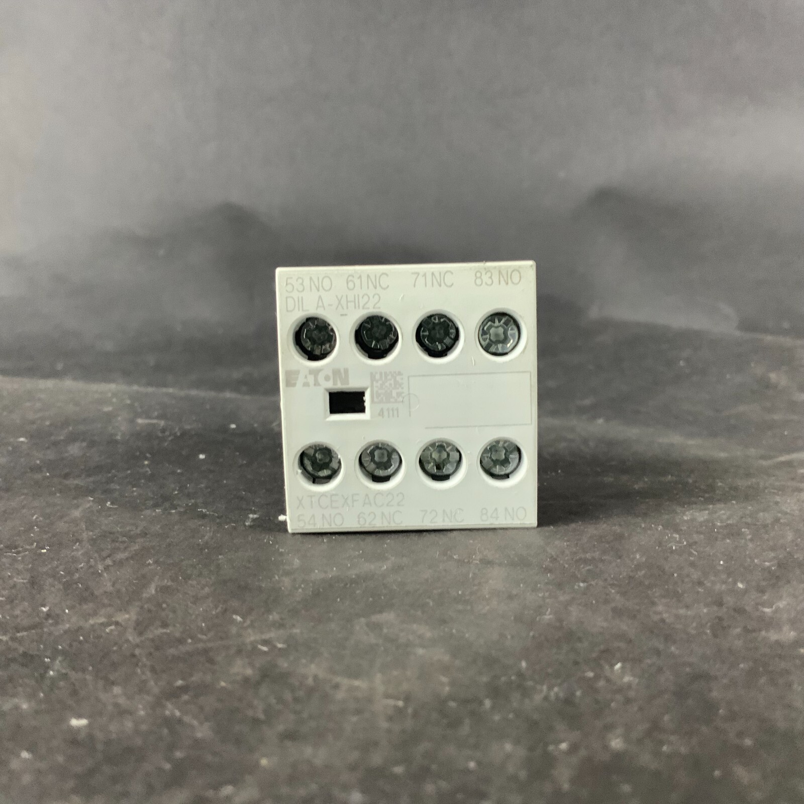 Used EATON DIL A-XHI22 AUXILIARY CONTACT ($10 OBO)