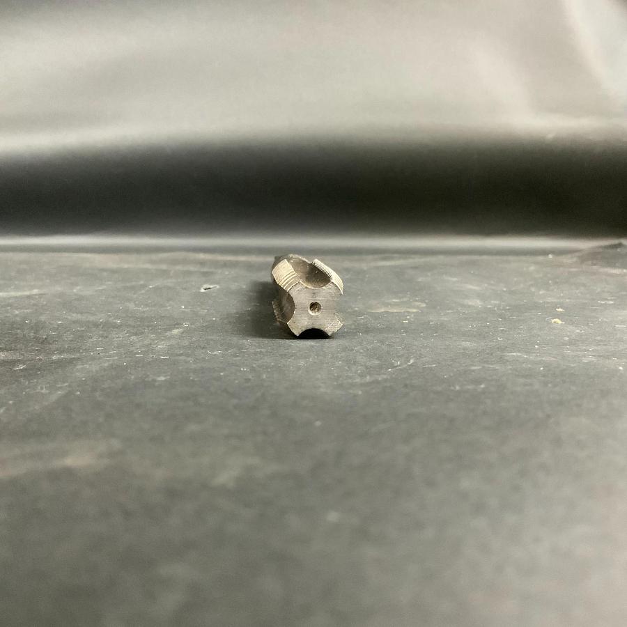 Used Unbranded 3/4”-10 UNC HSS 4-FLUTE HAND TAP ($15 OBO)