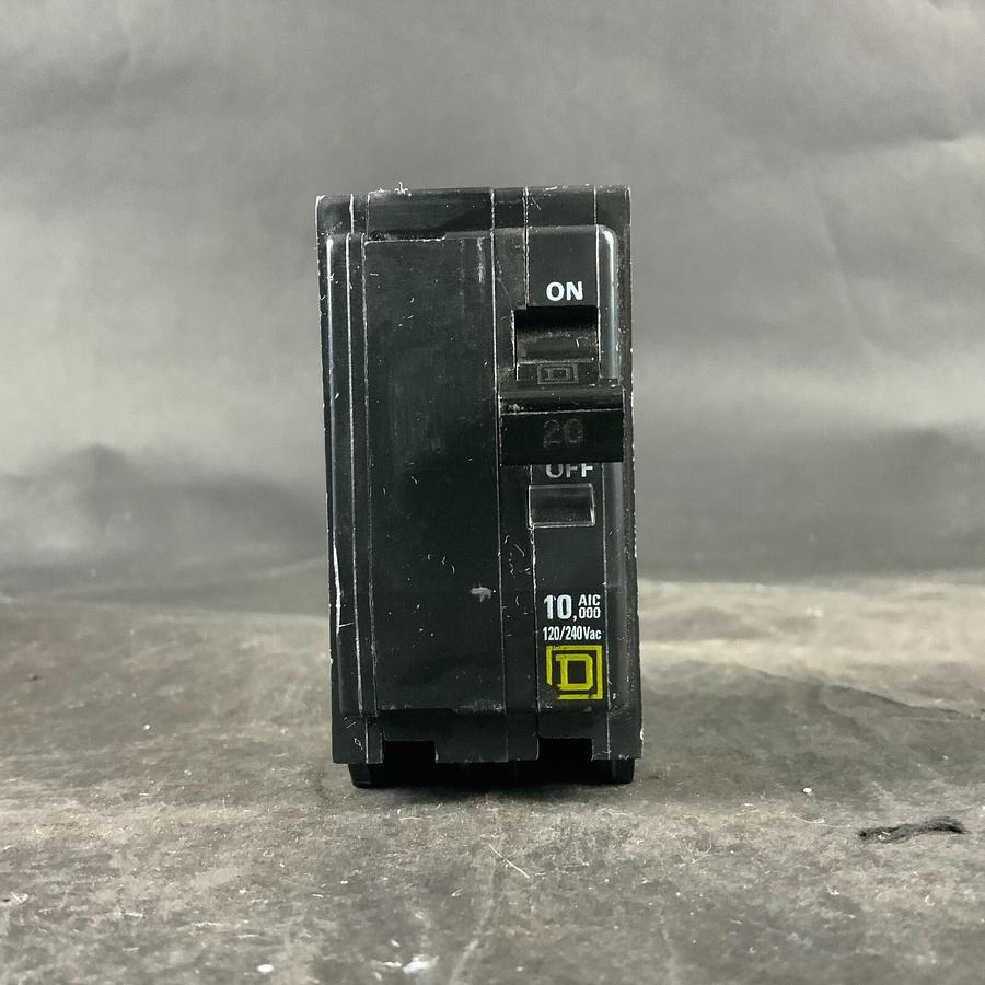 Used SQUARE D NE-3910 CIRCUIT BREAKER ($12 OBO)