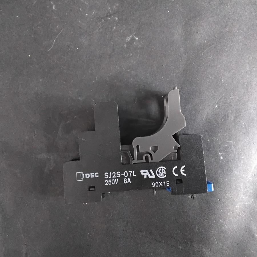 Used IDEC SJ2S-07L RELAY SOCKET ($9 OBO)
