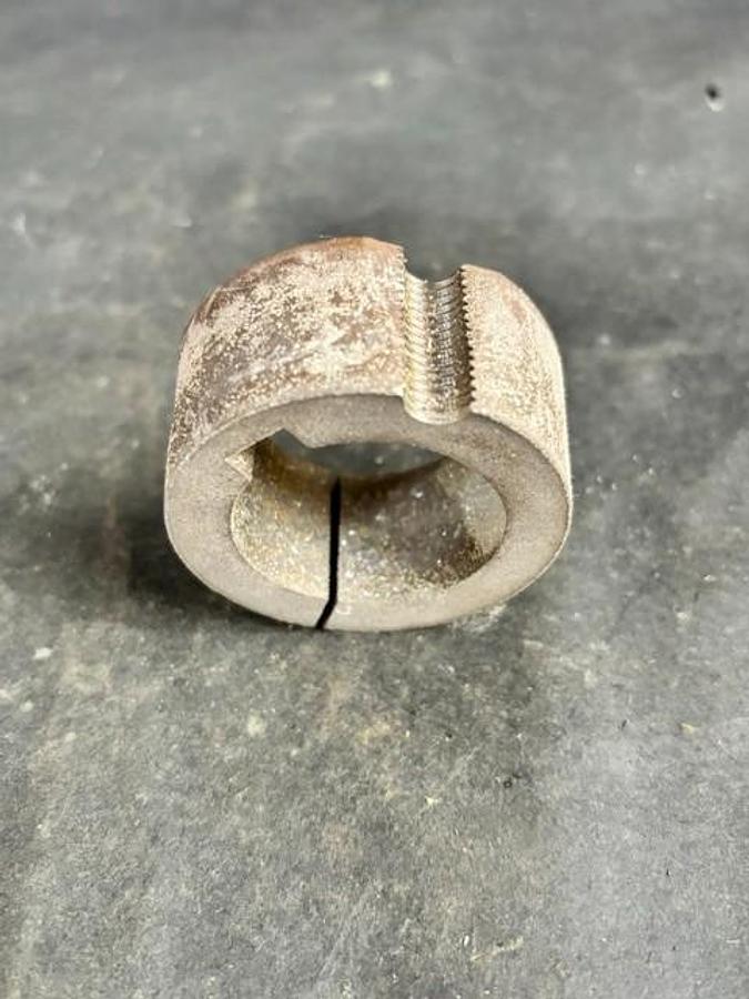 Used BALDOR DODGE 117162 TAPER-LOCK BUSHING