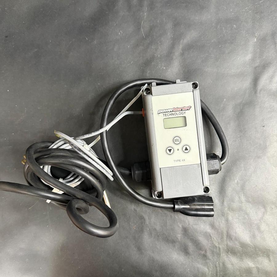 Used POWER BLANKET TYPE 4X THERMOSTATIC CONTROLLER ($75 OBO)