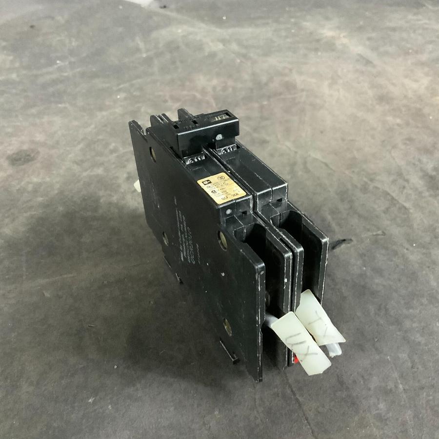Used CUTLER HAMMER QCR2010 CIRCUIT BREAKER ($45 OBO)