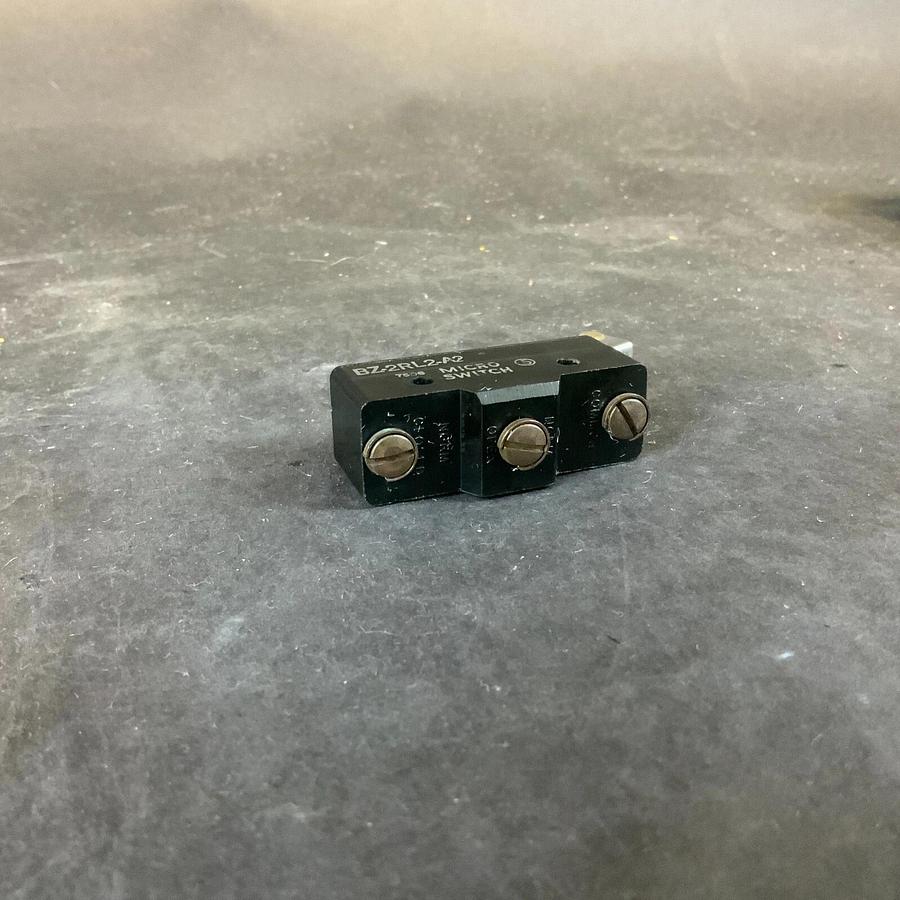Used HONEYWELL MICROSWITCH BZ-2RL2-A2 LIMIT SWITCH ($10 OBO)