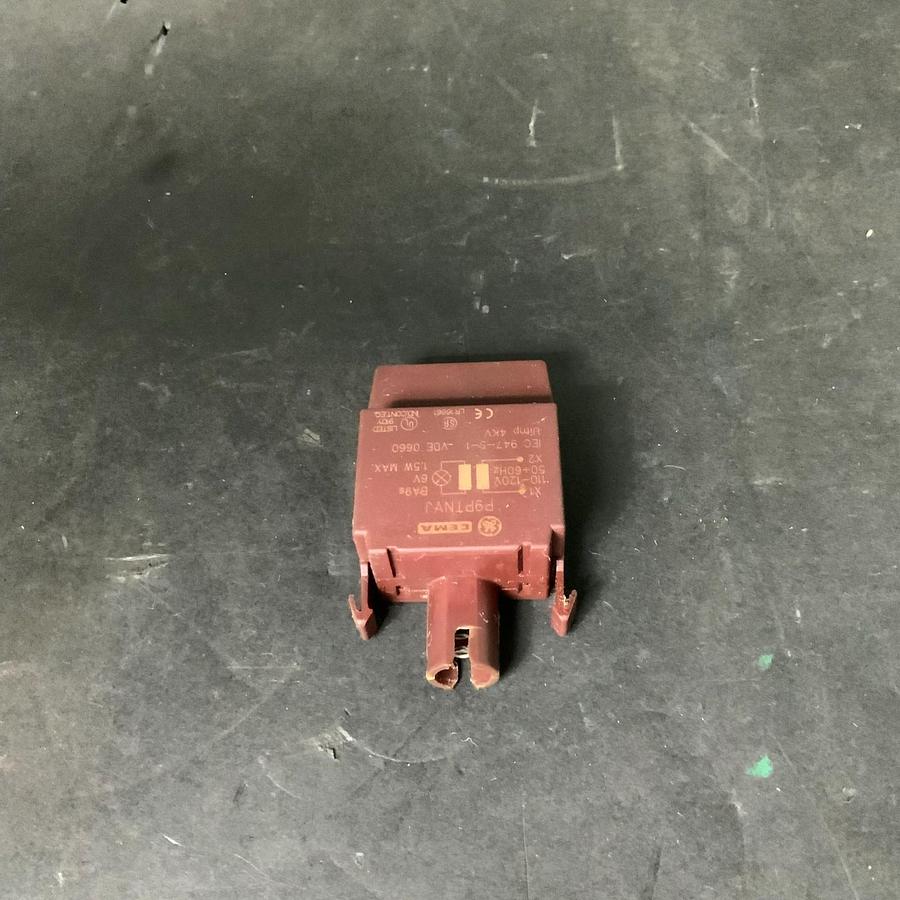 Used CEMA P9PTNVJ SWITCH PART LAMP MODULE ($15 OBO)